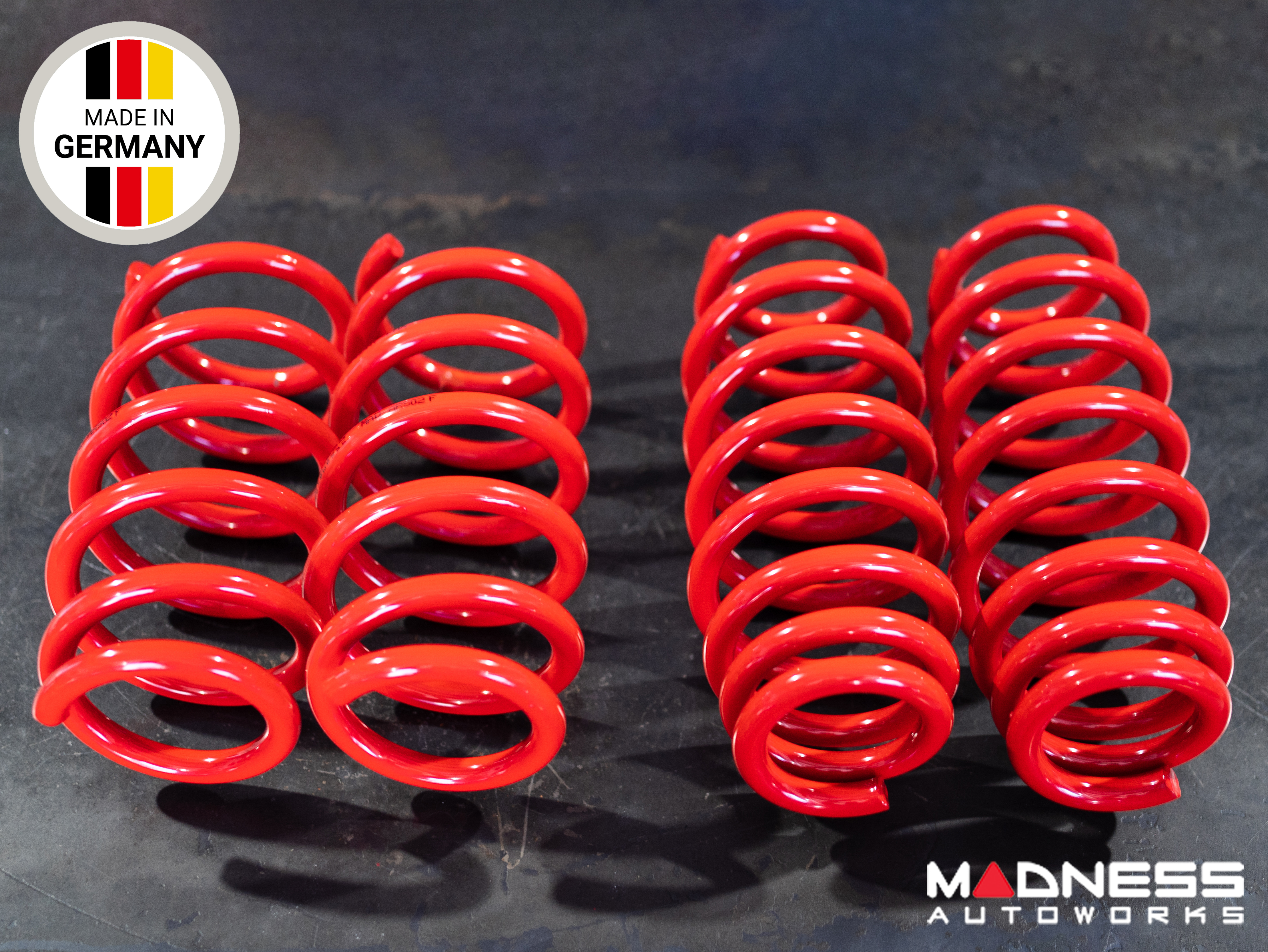 Volkswagen ID. Buzz Lowering Springs - MADNESS - Sport